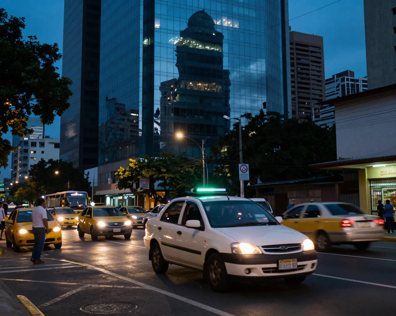 Honduras explora la adopción de vehículos autónomos para revolucionar su transporte y economía