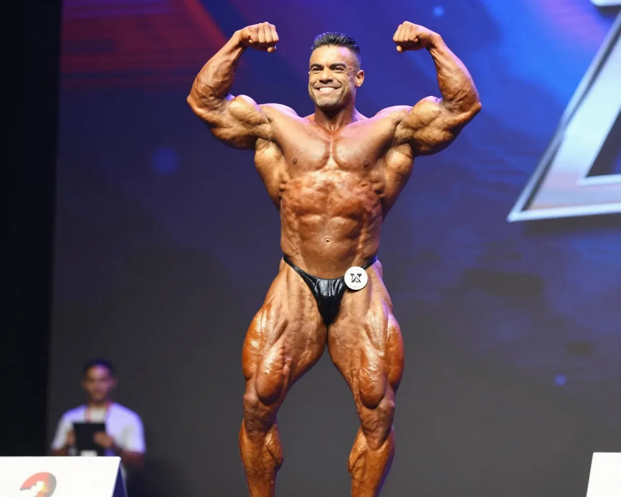 Joseph Baena, hijo de Arnold Schwarzenegger, conquista el podio del culturismo profesional