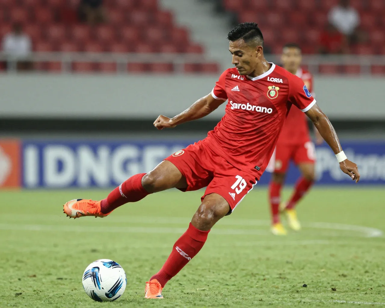 Marvin Loría desafía fronteras: el extremo costarricense inicia una nueva era en la Liga de Indonesia